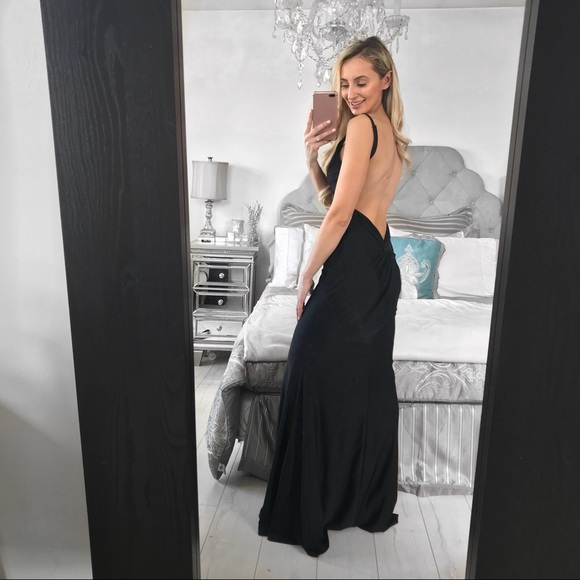 Black V-Neck Halter Maxi Bodycon Backless Dress - Picture 6 of 9